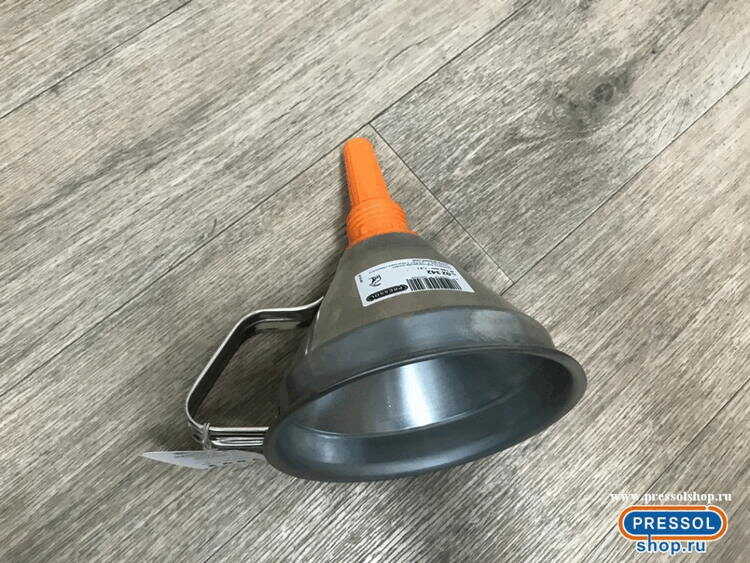Воронка из белой жести ? 160 мм, емкость 1,3 л, Pressol 02342 (пр-во Германия)